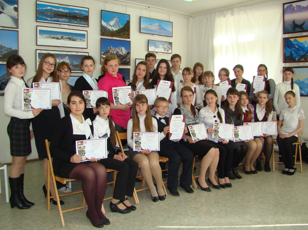 Победителями образовательной программы «Юный экскурсовод» стали ученицы чебоксарской школы №53 